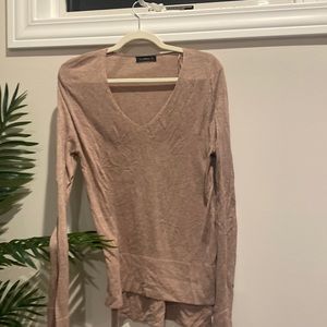 Zara light v neck sweater